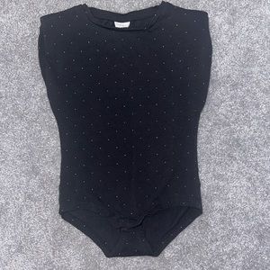 Girls Zara bodysuit w mini studs. Bottom clasps and shoulder pads. Size 7